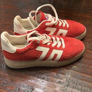 Back 70 Red and White Women's Sneakers